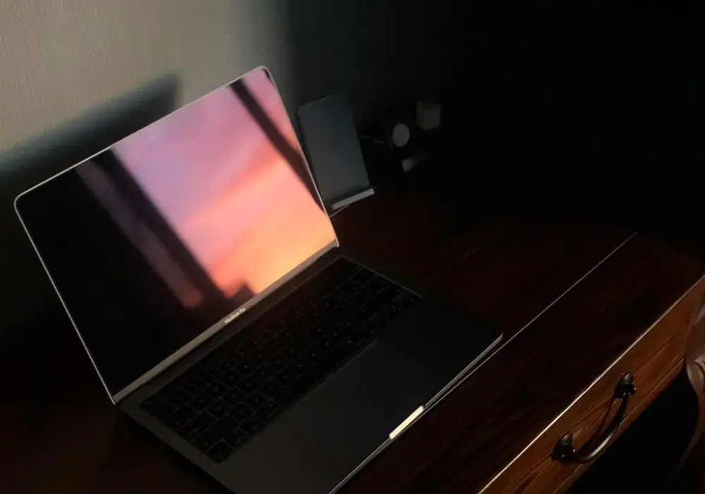 Dell czy Apple, nowy czy używany? Wybierz mądrze i nie przepłacaj!