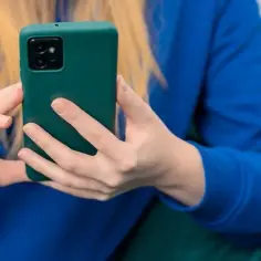 Jak włączyć tryb awaryjny w telefonie – proste sposoby dla Androida i iOS