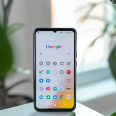 Pasek Google na ekranie telefonu: Jak go skonfigurować?