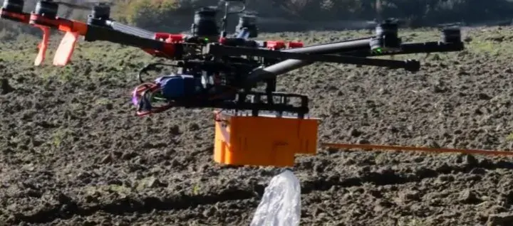Budzik dron: wszystko co musisz wiedzieć o latającym systemie pobudki