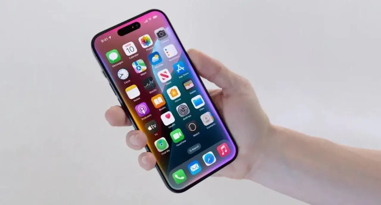 Zdjęcie Jak włączyć Siri na iPhone, iPad, Mac, AirPods i HomePod krok po kroku