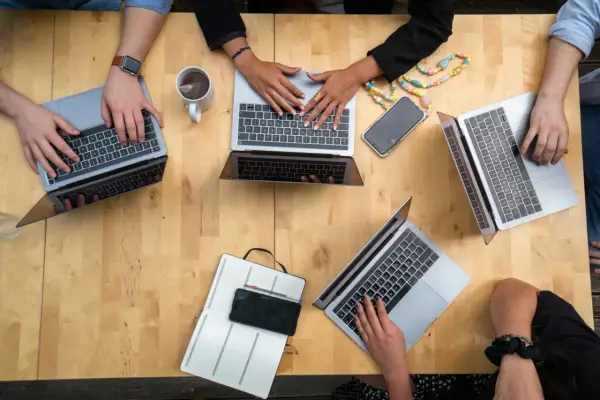 Jak przebiega wdrożenie oprogramowania Symfonia ERP w firmie?